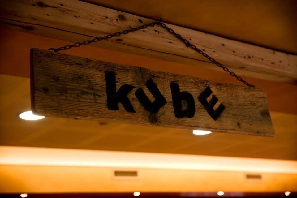 Hotel Kube Folgaria Eksteriør billede